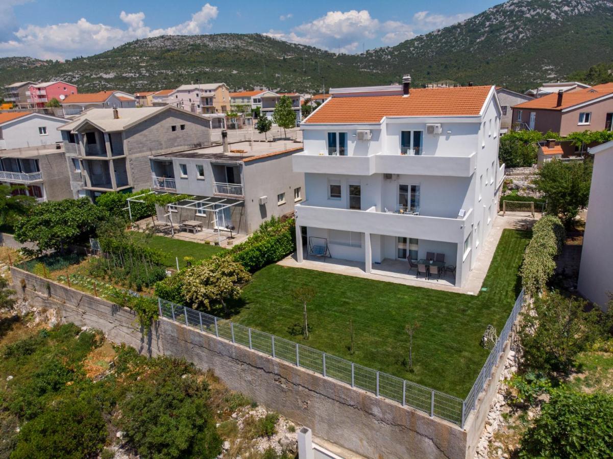 Apartmani Mate Neum Exterior photo